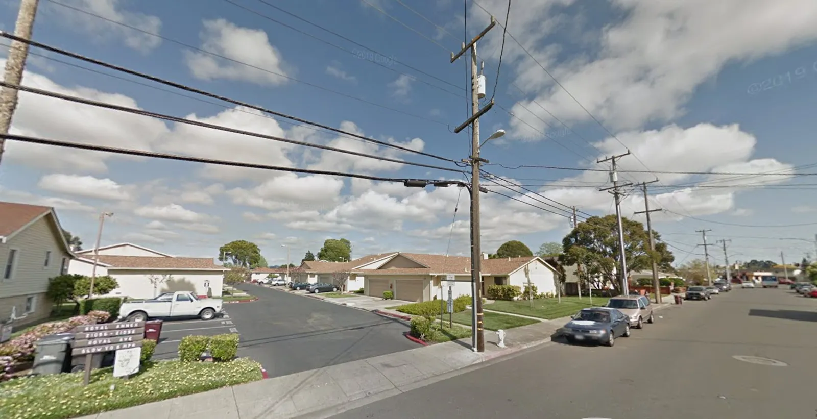 I lived in the back early on and In the front condo you can see from the street in this picture